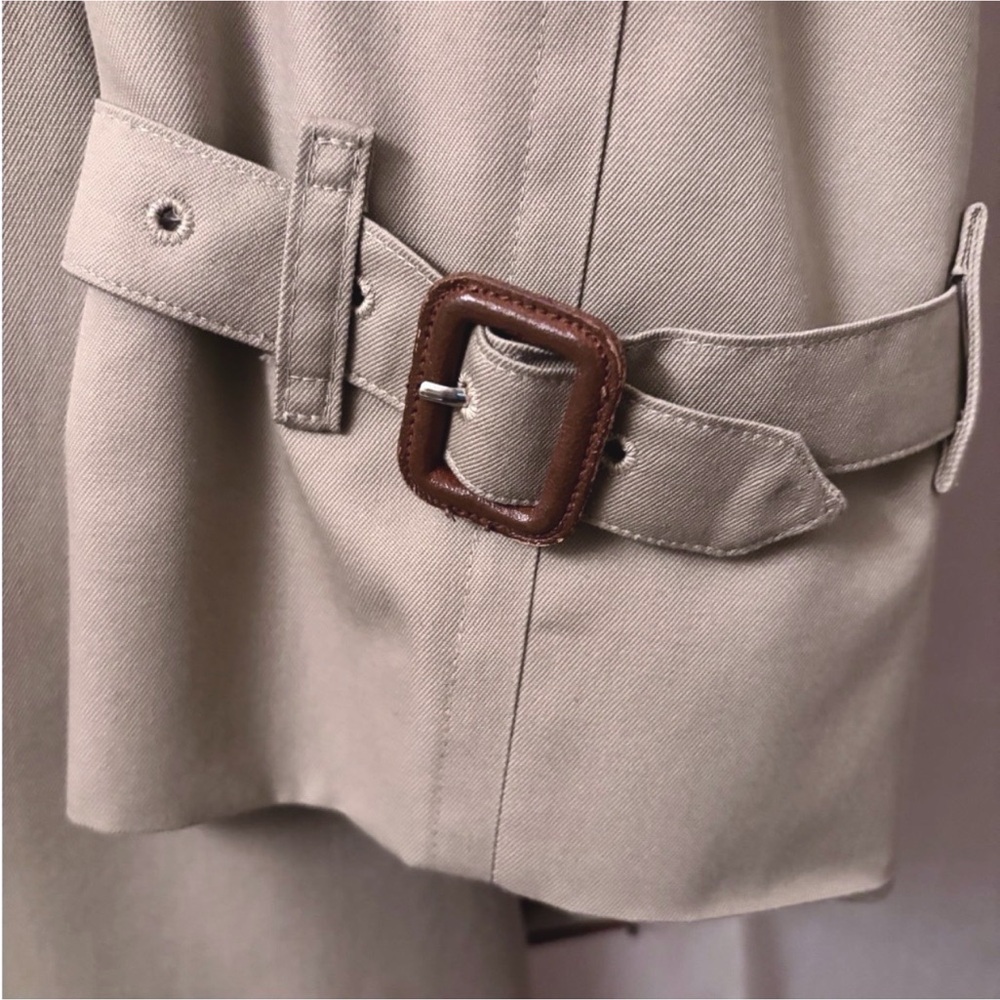 Vintage Burberrys’ Trench Coat - Made in England - Picture 9 of 13